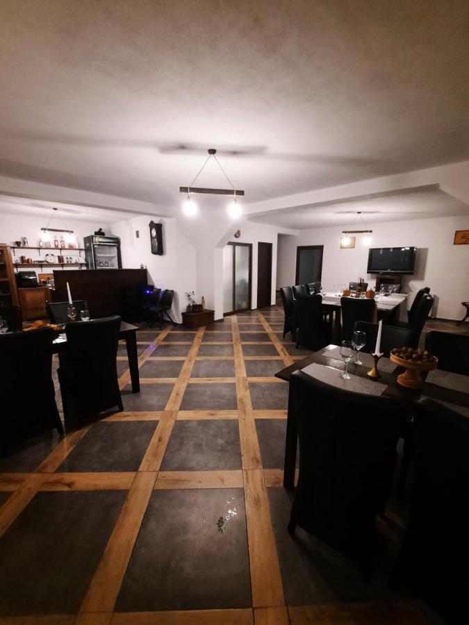 Pensiunea Vinatur Porumbacu de Sus Buitenkant foto