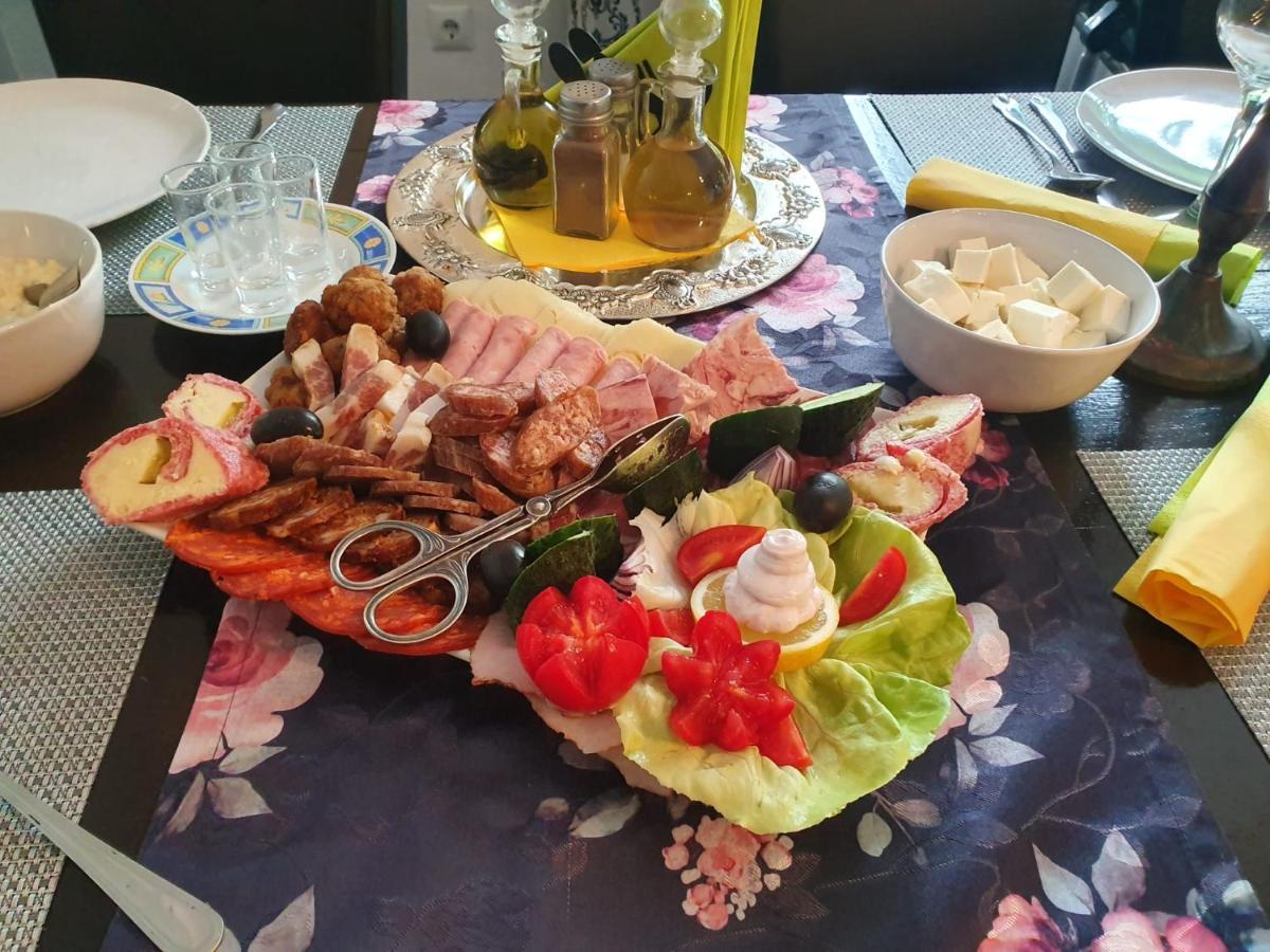 Pensiunea Vinatur Porumbacu de Sus Buitenkant foto