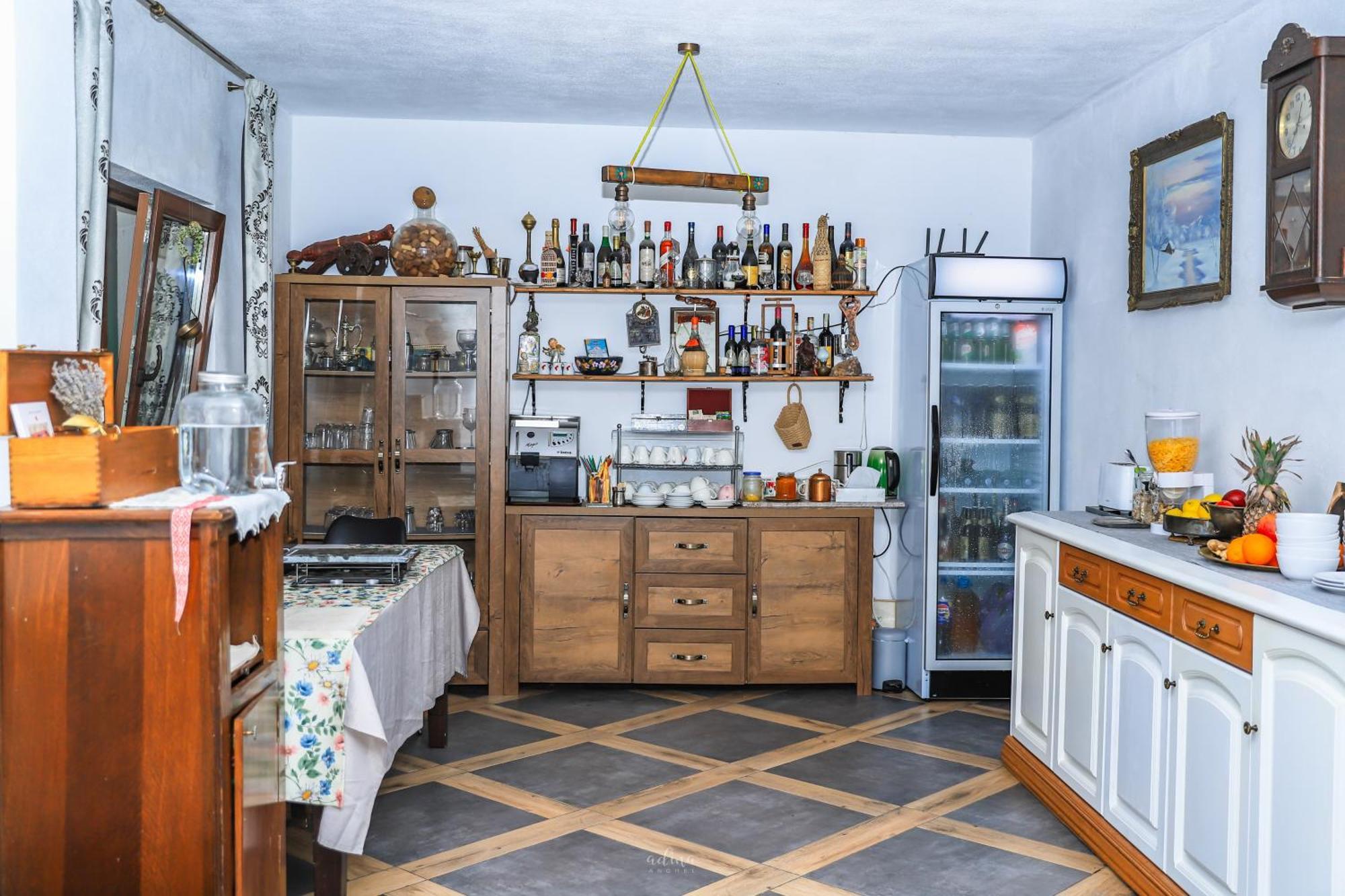Pensiunea Vinatur Porumbacu de Sus Buitenkant foto